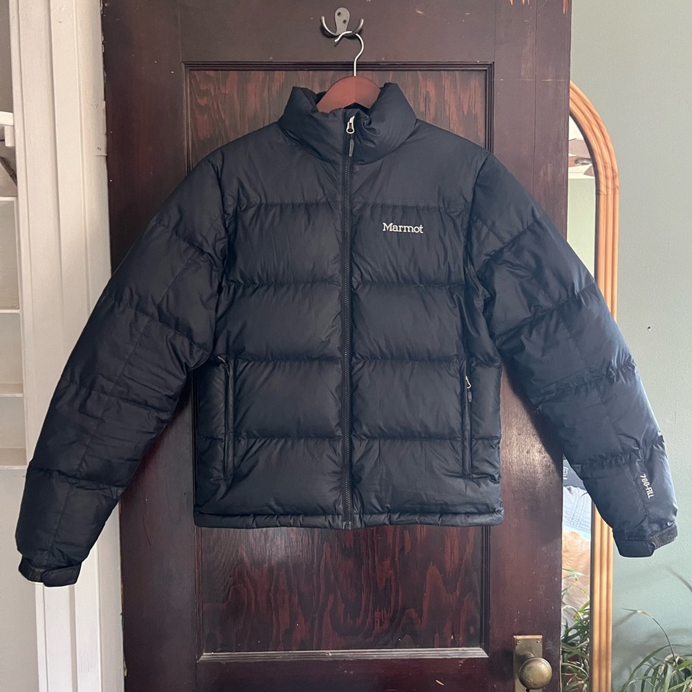 Marmot Guides Down Jacket in men’s small. Black. 700 fill down.